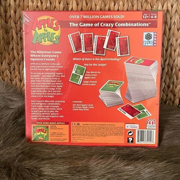 Apples to Apples Party Box Game (Mattel N-BGG15) - Picture 2 of 2